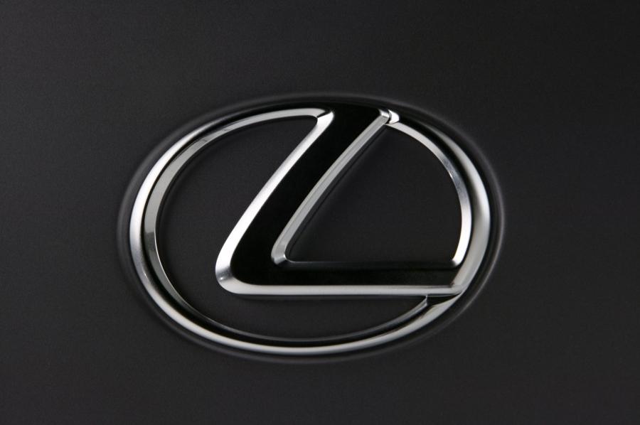  Lexus LX570 2008 года  (фото 94 из 221)